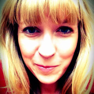 Meet your Posher, Chloe